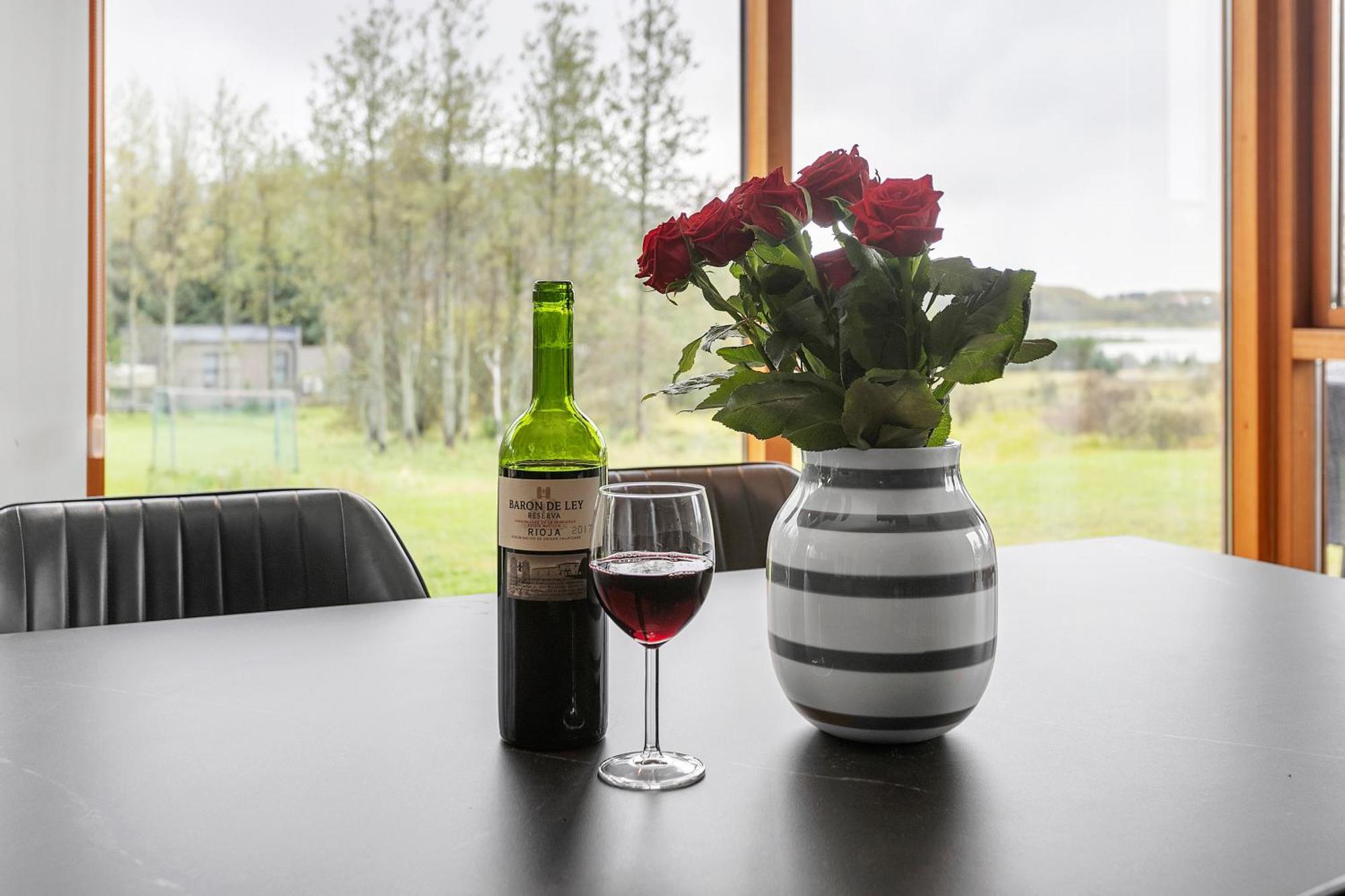 Scandinavian Villa In South Iceland Laugaras Bagian luar foto