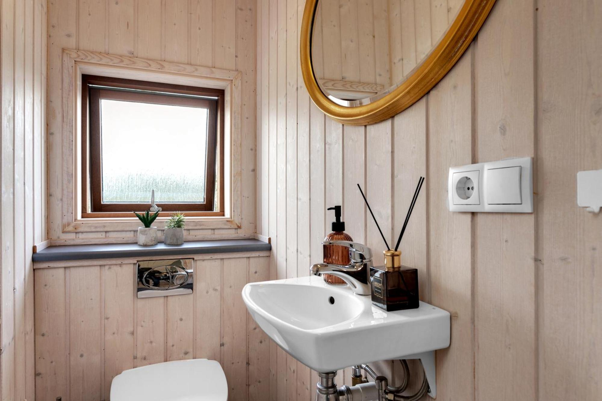 Scandinavian Villa In South Iceland Laugaras Bagian luar foto