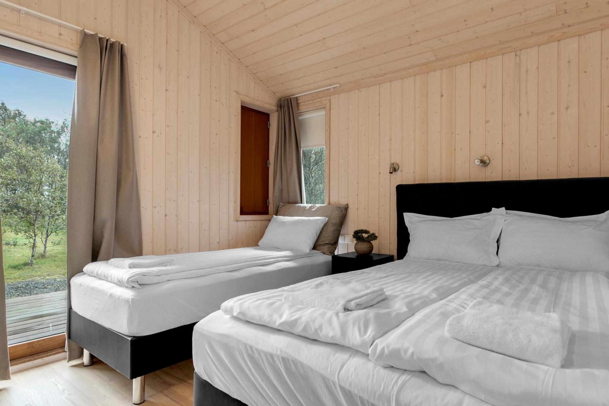 Scandinavian Villa In South Iceland Laugaras Bagian luar foto
